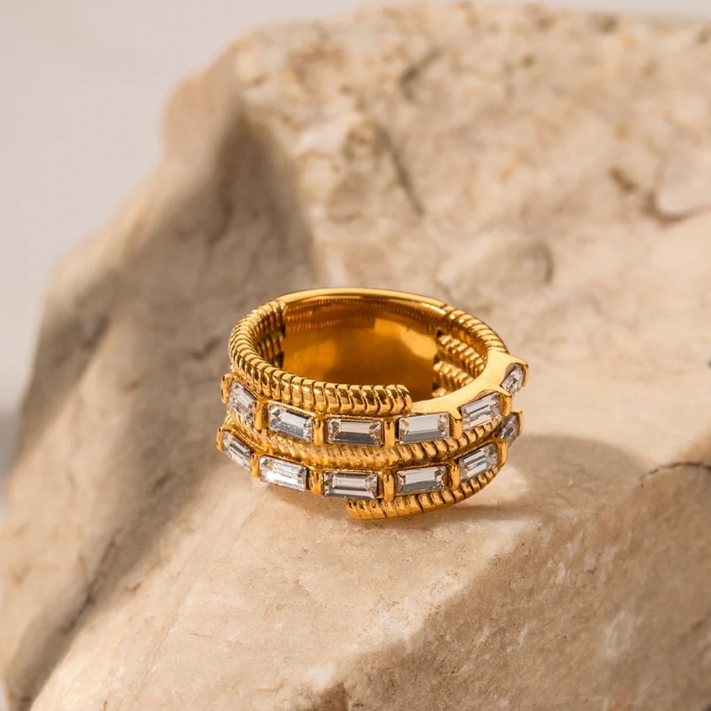 18K Gold Plated Chunky Ring*Cubic Zirconia Ring*Waterproof Sweatproof MJ